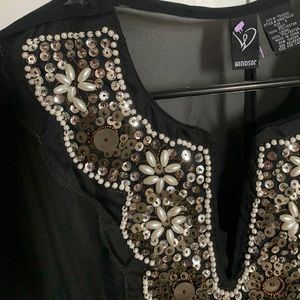 Black Windsor Polyester Headed Dress